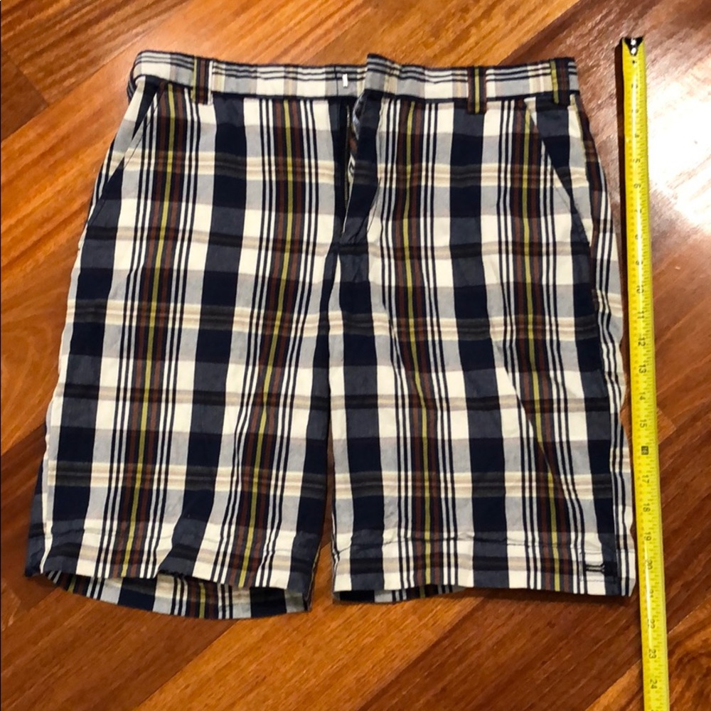 Penny Stock men’s plaid shorts size 31.